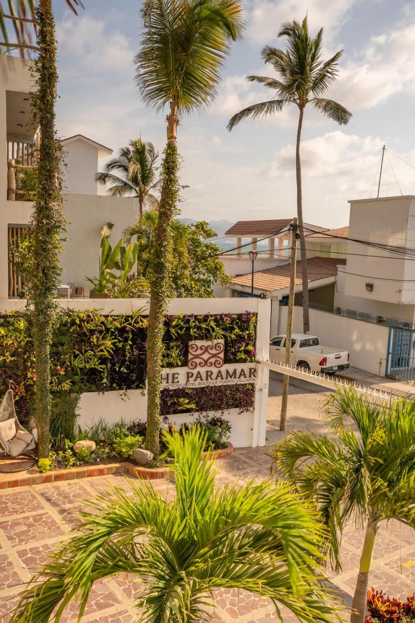 The Paramar Beachfront Boutique With Breakfast Included - Downtown Malecon Hotel Puerto Vallarta