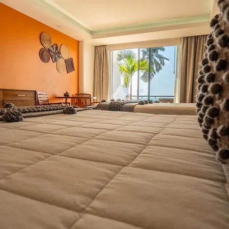 The Paramar Beachfront Boutique Hotel With Breakfast Included - Downtown Malecon Puerto Vallarta Exterior foto